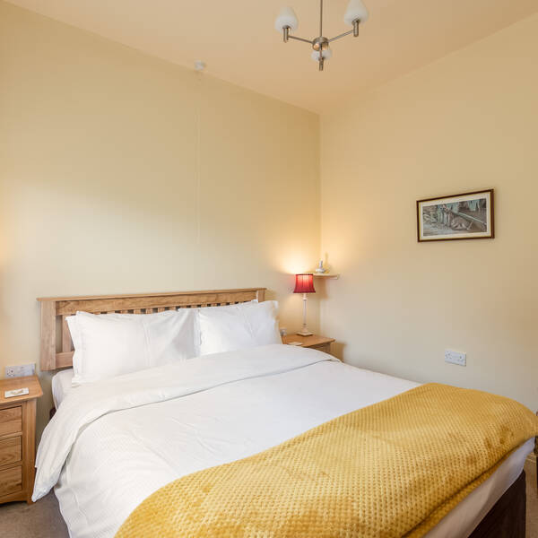 Valley View Farm, Form Cottage Bedroom 